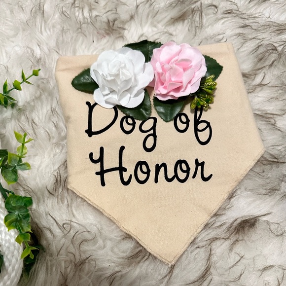 Custom dog leash with free Dog of Honor bandana - Picture 4 of 4